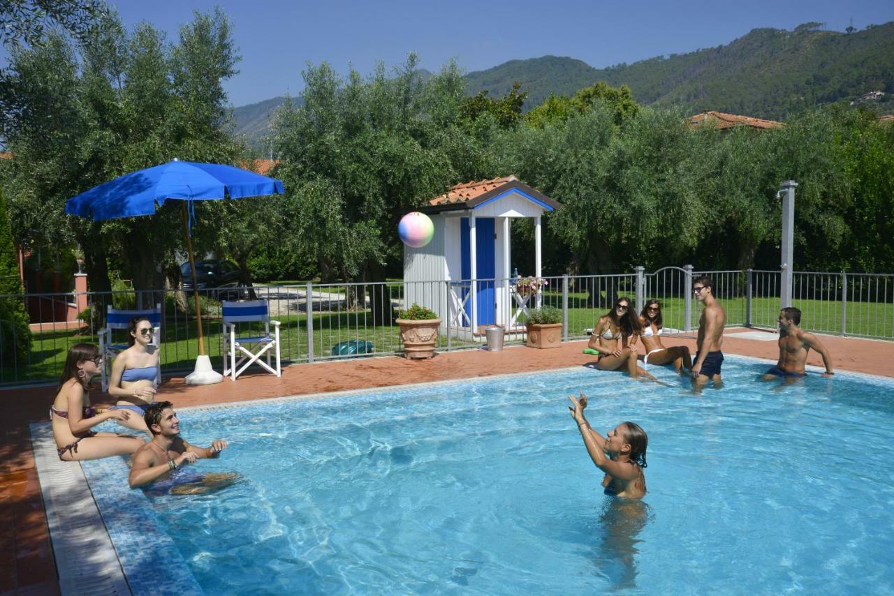 In Versilia Серавецца Экстерьер фото